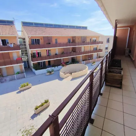 Parvis : Calme, Vue, Elegant, Spacieux, Securise Et Apartamento Agde