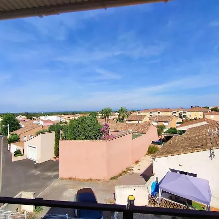 Parvis : Calme, Vue, Elegant, Spacieux, Securise Et Agde